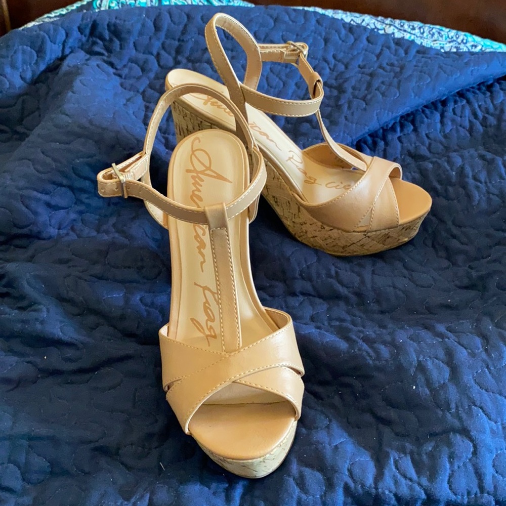 Adorable American Rag tan platform sandals. Size 7.5, not worn outside.